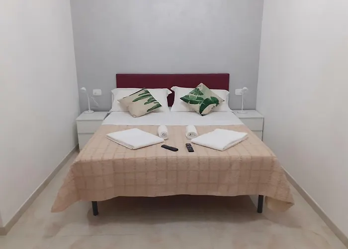 Abid's Palace In Termini Гостевой дом 3*